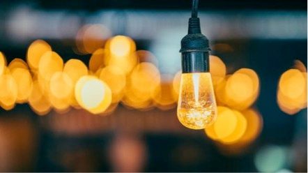 Consejos para contratar la tarifa de luz más adecuada para tu hogar